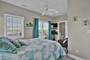 4 chambres, bureau, accès au Wi-Fi (inclus)