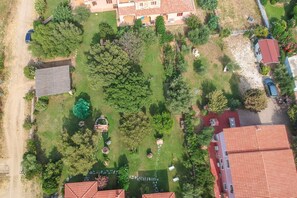 Exterior - Spacious Garden and Quiet Location – Villetta Olivastro (San Teodoro)