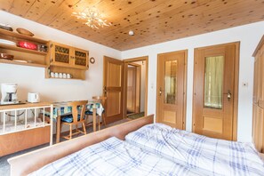 2 habitaciones, wifi gratis y ropa de cama