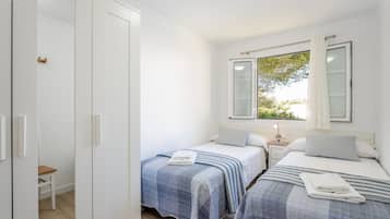 2 camere, ferro/asse da stiro, Wi-Fi gratuito, lenzuola