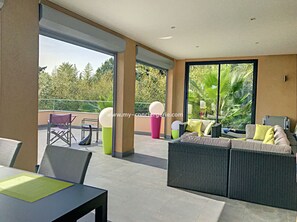 TV - APPARTEMENT LE CAPPUCCINO (Grimaud)