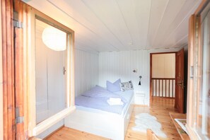 4 habitaciones, tabla de planchar con plancha y wifi gratis 