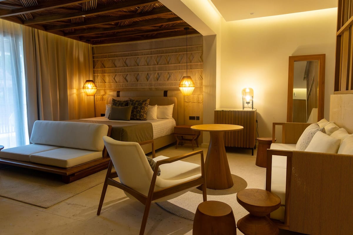 Free minibar, in-room safe, desk, blackout curtains