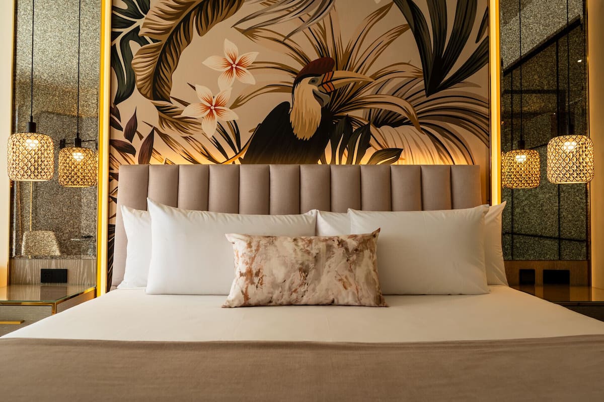 Free minibar, in-room safe, desk, blackout curtains