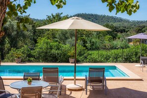 Pool - Antique Finca Es Clonenell with Wi-Fi, Garden, Terrace & Pool; Parking Available, Pets Allowed (Canyamel)