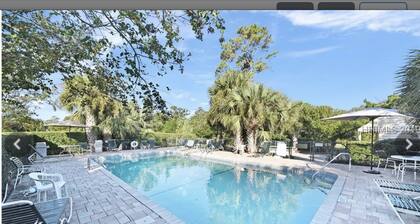 Neues Angebot / Neuer Besitzer - Large Open - 2 Bd / 1 Ba - Zu Fuß zum Strand - Palmetto Dunes