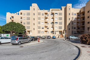 Exterior - Beautiful Apartment Costa Lago on the Beach with Pool, Wi-Fi & Sea View; Parking Available (Torremolinos)