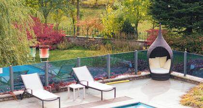 Charming Apartment "Sahara" in Villa Anina with Pool