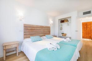 1 slaapkamer, een strijkplank/strijkijzer, gratis wifi, beddengoed