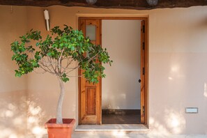 Exterior detail - Rural Vacation Home "Lumalú" With a View of Mountains and Nature (Vejer de la Frontera)