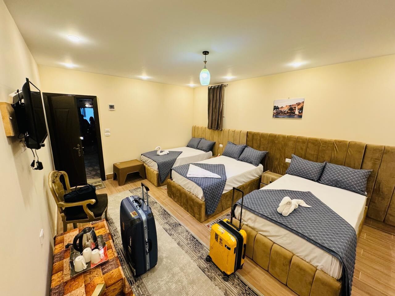 Studio Suite, Mountain View | Premium bedding, down comforters, iron/ironing board, free WiFi
