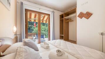 1 camera, Wi-Fi gratuito, lenzuola