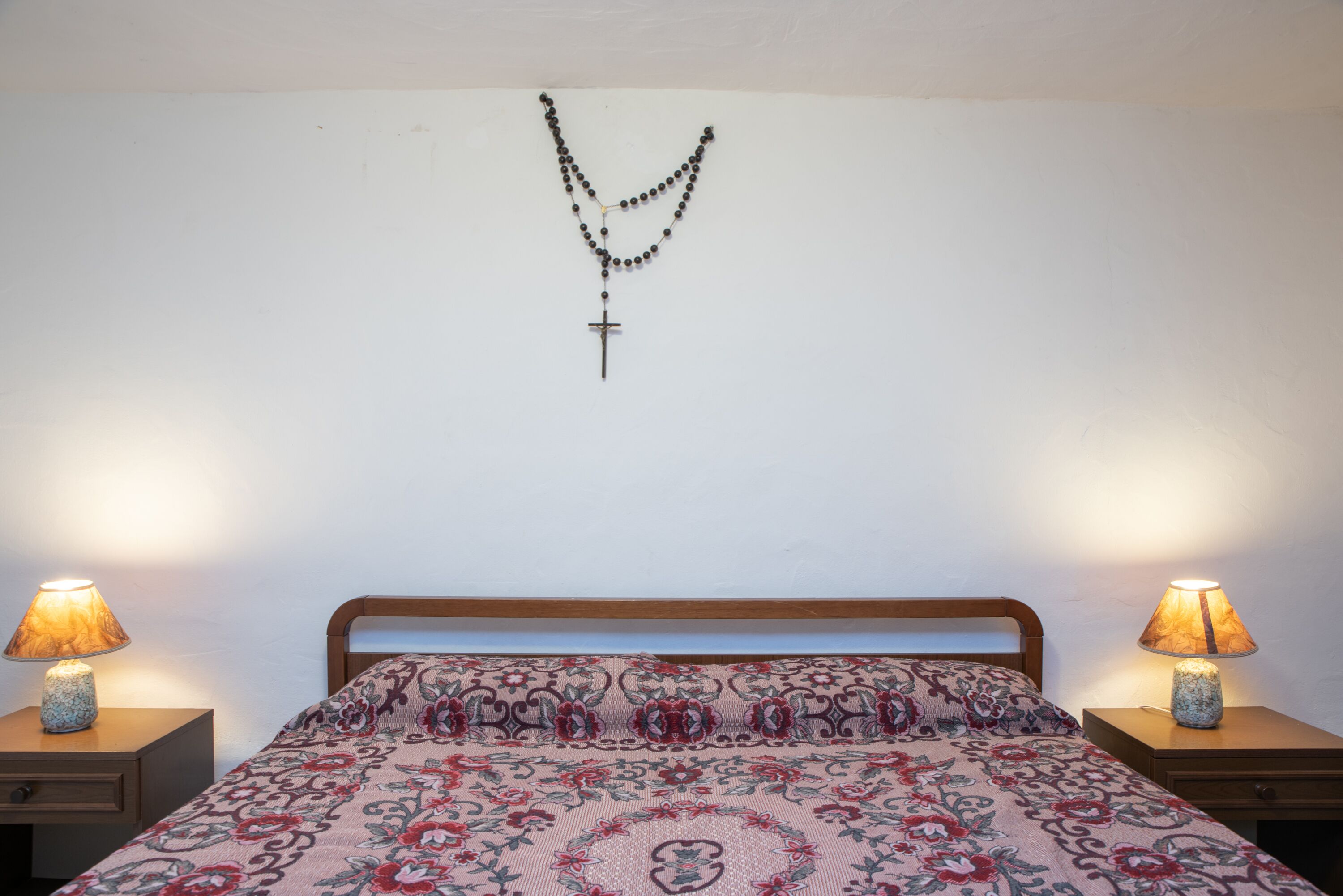 1 chambre, fer et planche à repasser, draps fournis