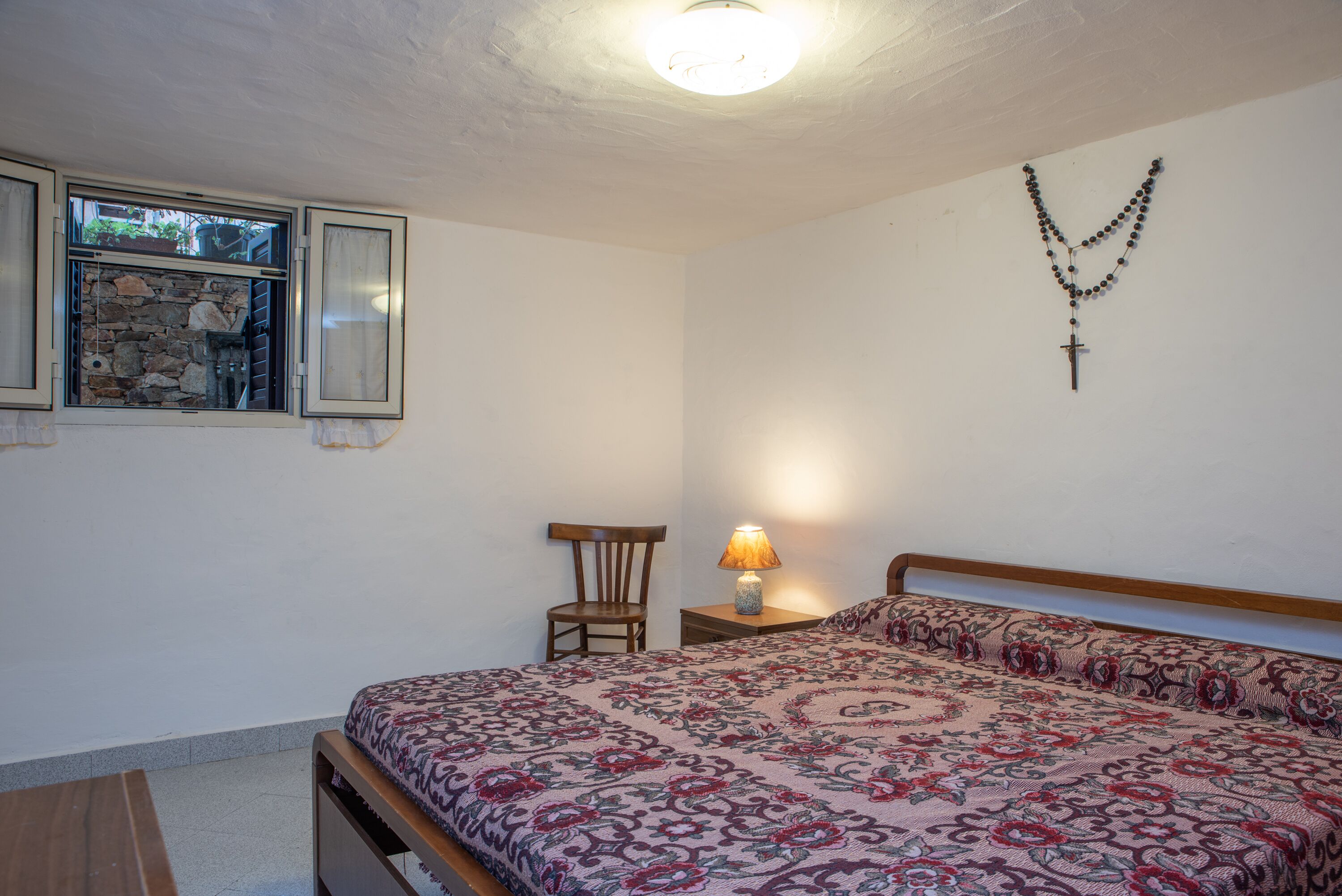 1 bedroom, iron/ironing board, bed sheets