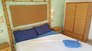 1 habitación y ropa de cama 