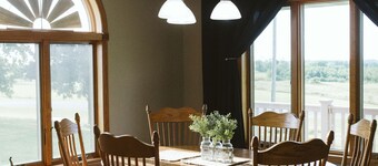 The Broken Windmilll Inn Ontario Farm Retreat