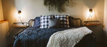 The Broken Windmilll Inn Ontario Farm Retreat