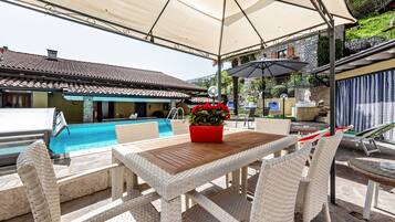 Ristorazione all'aperto