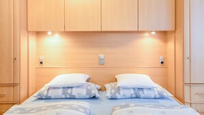 1 多间卧室、免费 WiFi、床单