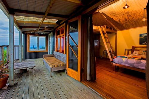 Rock Retreat Bed and Breakfast Eco Retreat