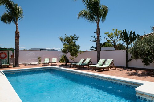 Cosy apartment with pool - Villa Mayo Apt C.
