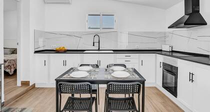 Comfortable Holiday Apartment "Loft Rural" with Terrace