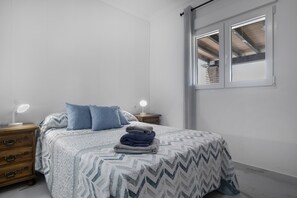 3 habitaciones, tabla de planchar con plancha y wifi gratis 