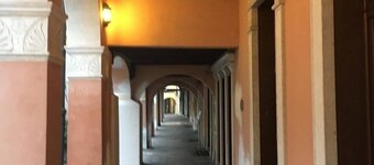Bright Studio Apartment “Le Cà De Boron Standard Relax Apartment” in Historical Centre with Wi-Fi