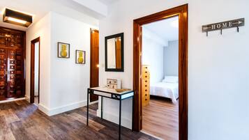 3 sovrum, strykjärn/strykbräda, gratis wi-fi och sängkläder