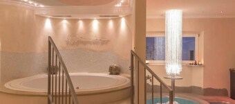 Charming Apartment "Steppe" in Villa Anina with Pool