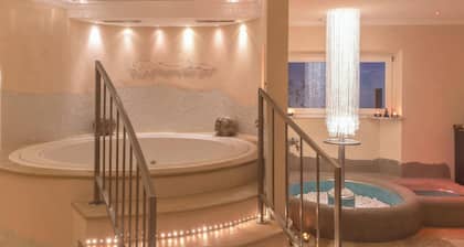 Charmante Ferienwohnung "Steppe" in Villa Anina mit Pool