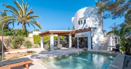 Maison de vacances 'Cala SantanyĂ' avec vue sur la mer, Wi-Fi et climatisation