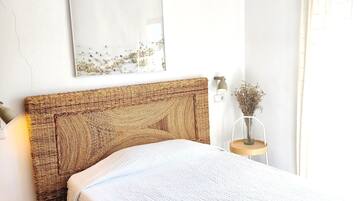 2 sovrum, strykjärn/strykbräda, gratis wi-fi och sängkläder