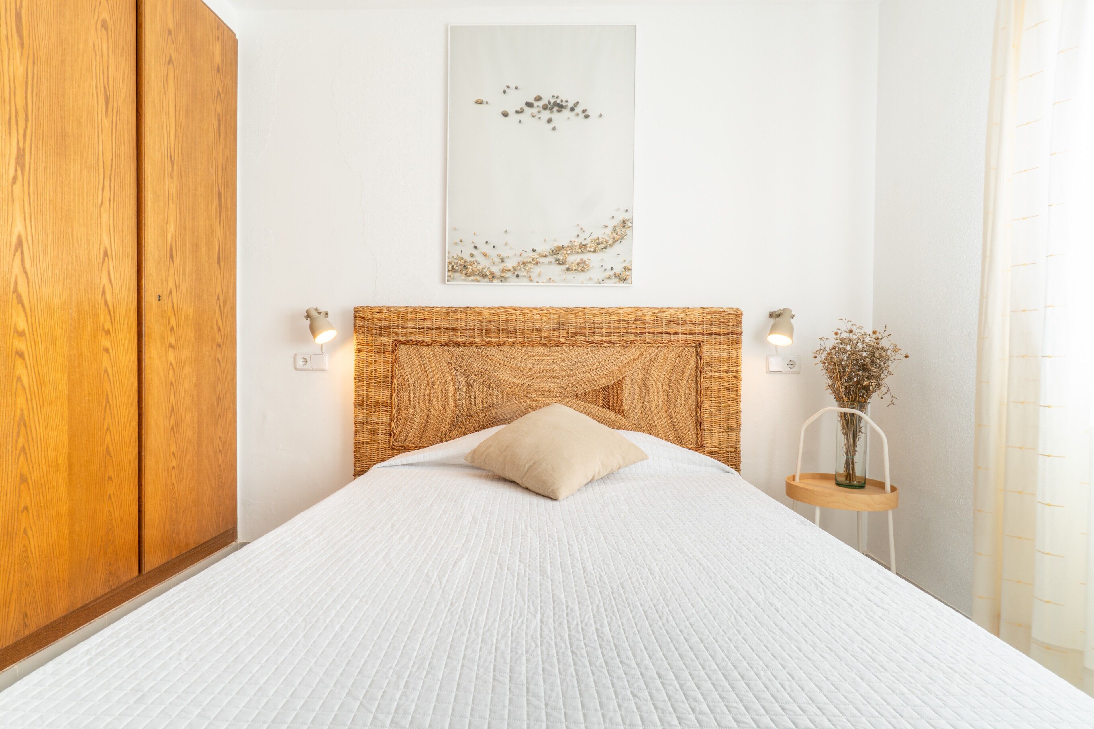 2 slaapkamers, een strijkplank/strijkijzer, gratis wifi, beddengoed