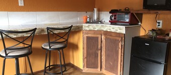 DAH Suites are clean, affordable private rooms with in a country setting.
