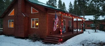 Executive cabin in the woods!