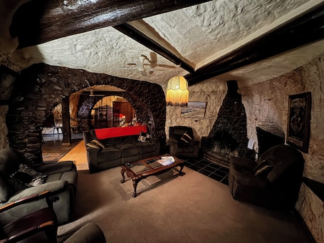 Área de sala de estar. Di's Dugouts