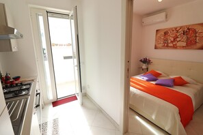 1 camera, ferro/asse da stiro, Wi-Fi gratuito, lenzuola