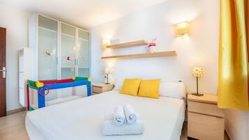 3 chambres, fer et planche Ă repasser, Wi-Fi gratuit, draps fournis