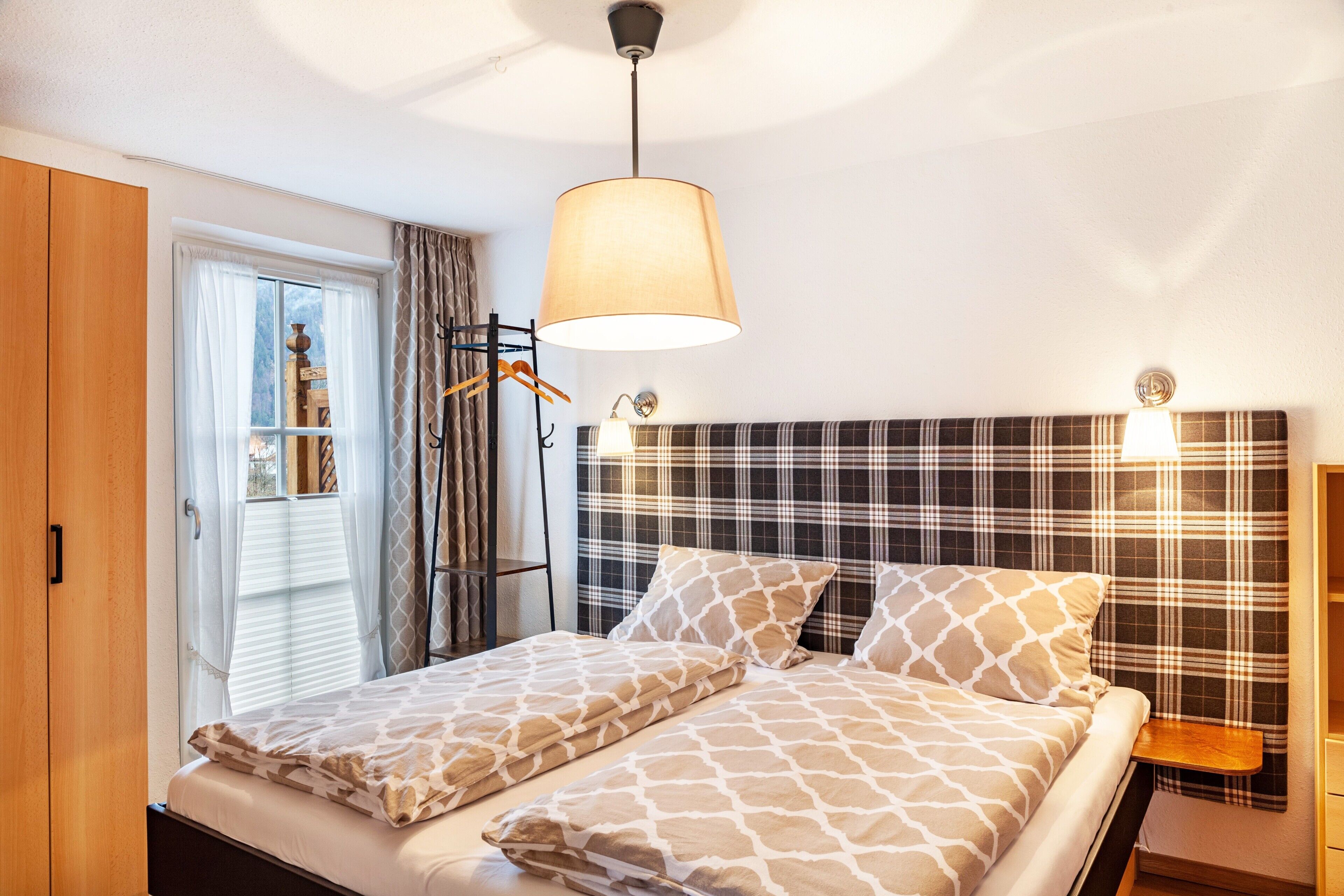 1 chambre, fer et planche à repasser, Wi-Fi gratuit, draps fournis