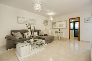 Televisión y estéreo 