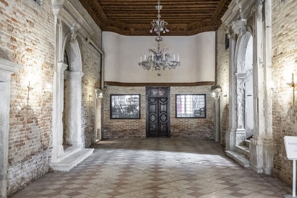 Interior - San Pantalon Luxury Penthouse R&R (Venecia)