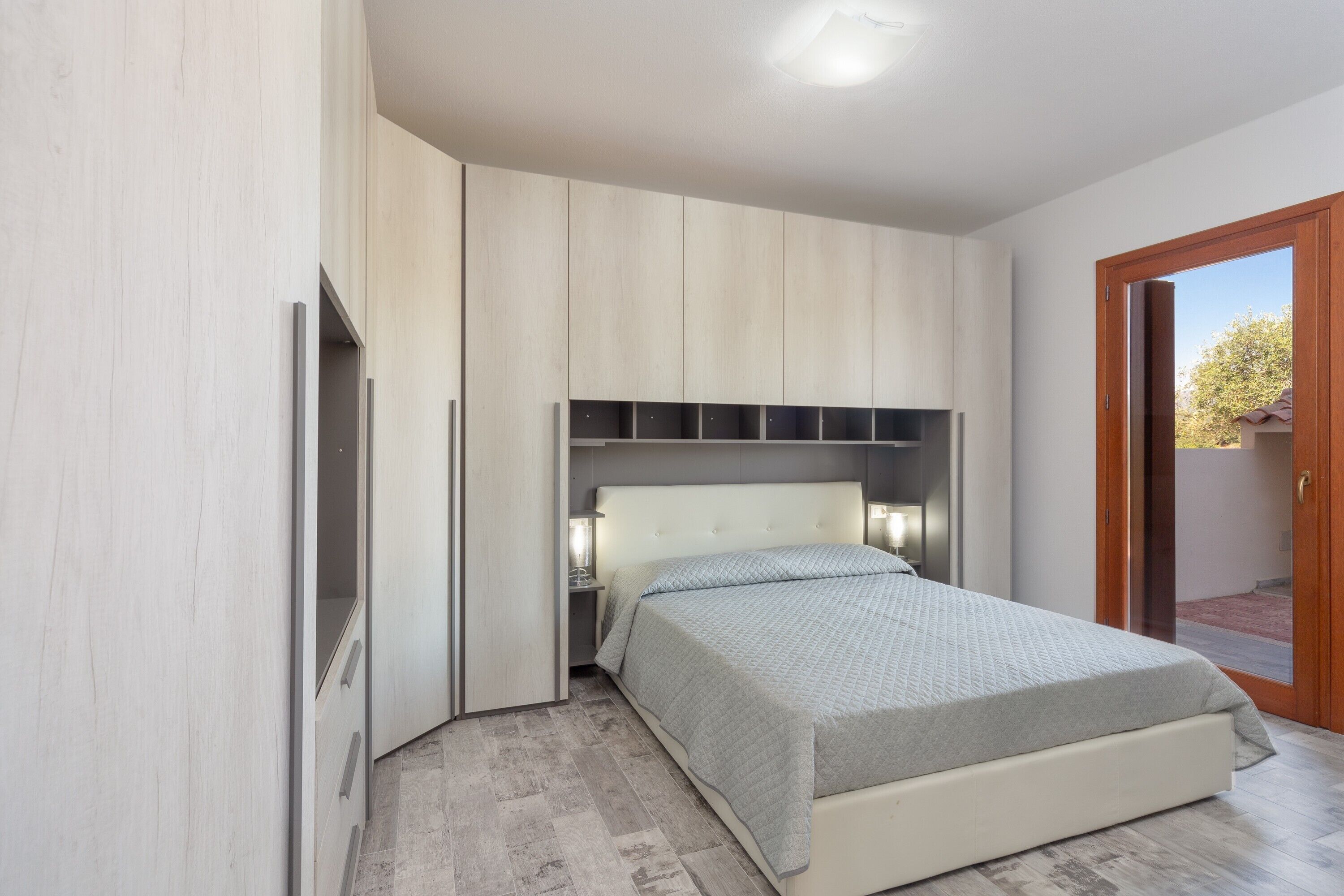 2 Schlafzimmer, Bügeleisen/Bügelbrett, Bettwäsche