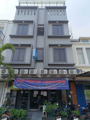 Front of property - Syariah Amethyst Cengkareng (Jakarta)