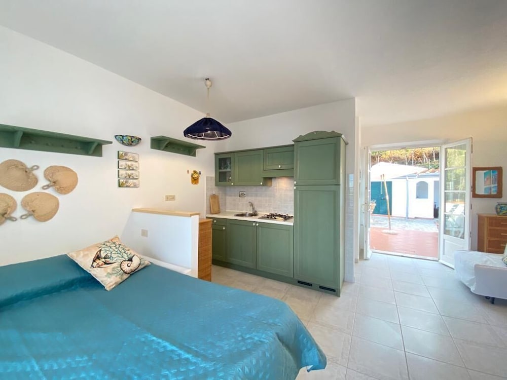 With Furnished Terrace And Close To The Beach - Apartment Denise 6