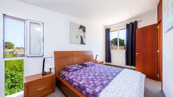 3 Schlafzimmer, Bügeleisen/Bügelbrett, kostenloses WLAN, Bettwäsche