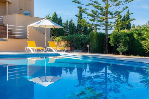 Villa With Pool in Idyllic Location - Ca Na Xisca