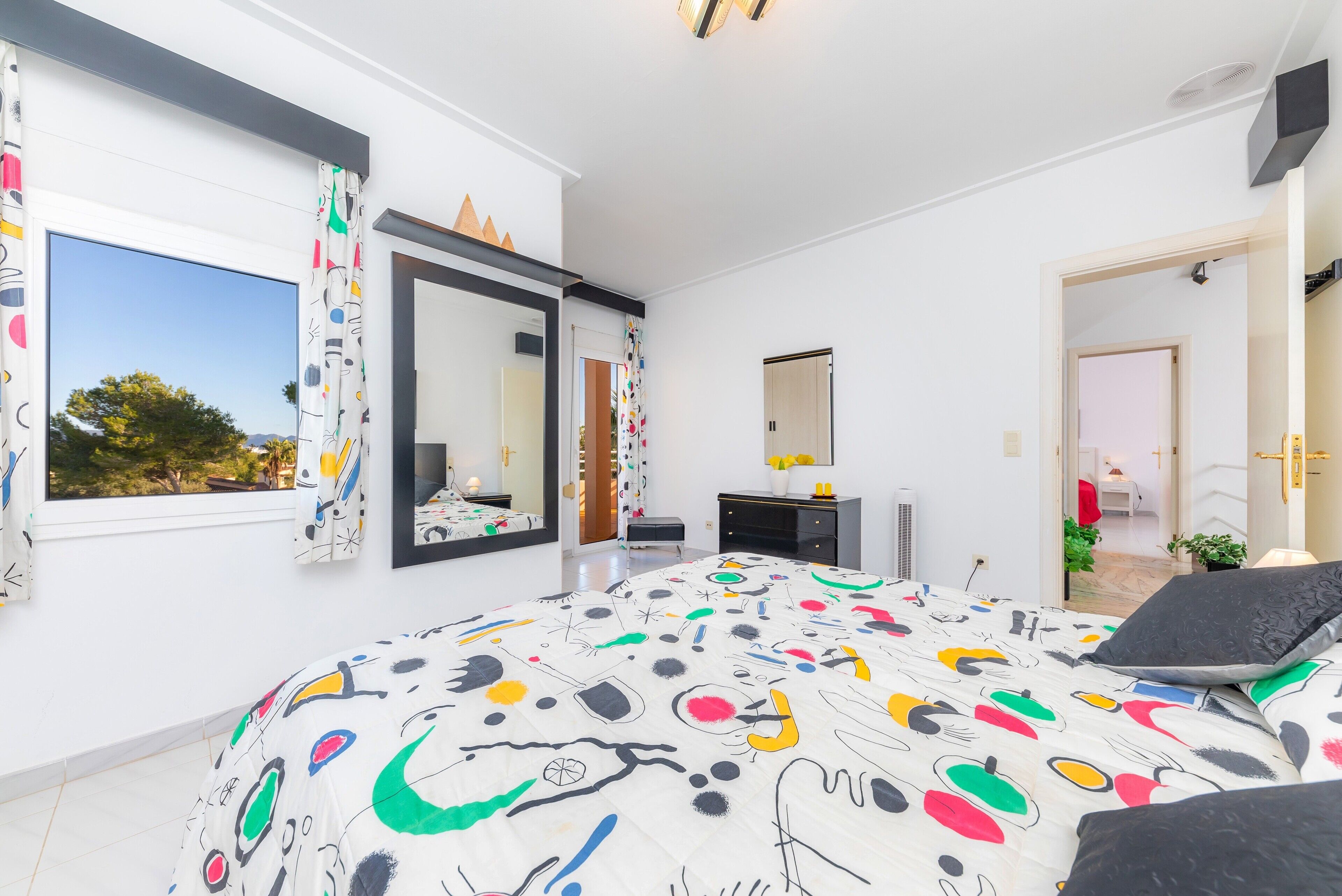 4 Schlafzimmer, Bügeleisen/Bügelbrett, kostenloses WLAN, Bettwäsche