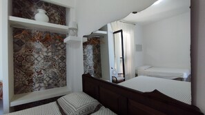 2 makuuhuonetta, silitysrauta/-lauta, ilmainen Wi-Fi, vuodevaatteet