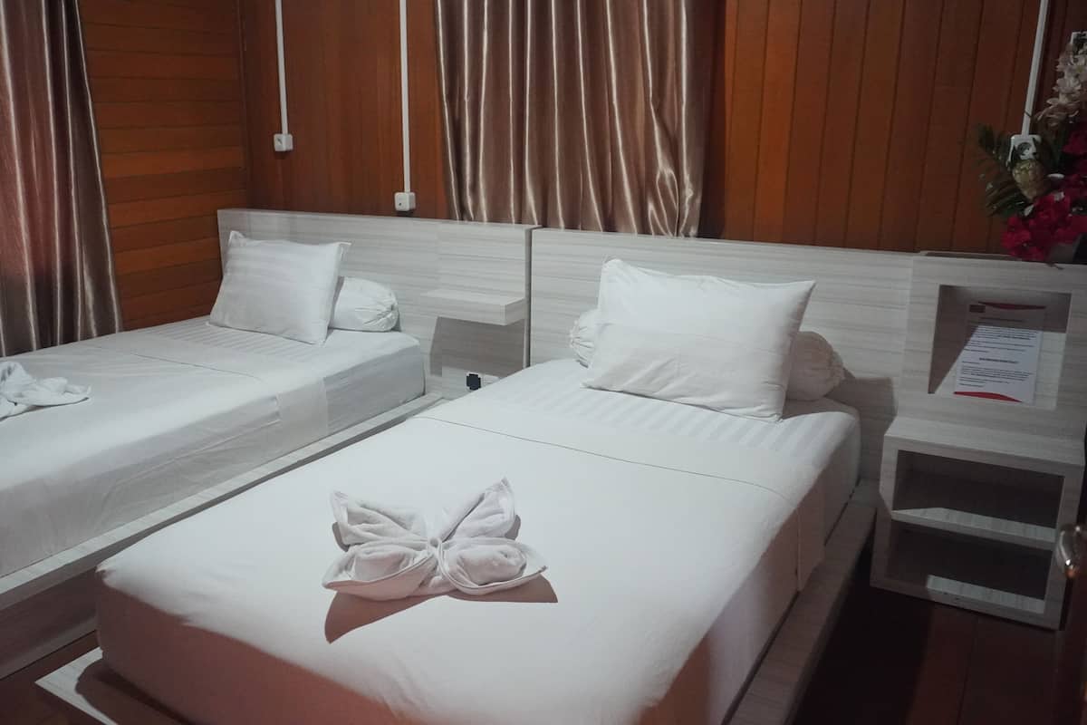 Luxe Twin kamer | 1 slaapkamer, individueel gemeubileerd, een bureau, gratis wifi